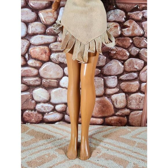 1995 Disney Princess Pocahontas 18” Doll #B5 - Picture 3 of 9